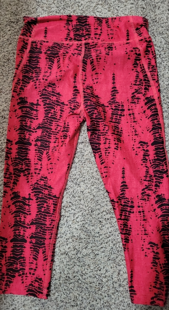 Under armour print leggings
